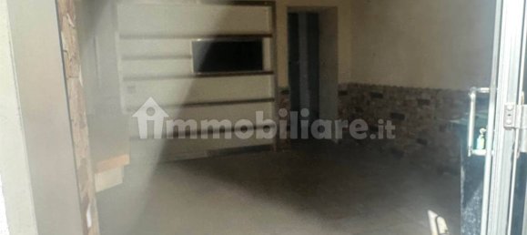 3 rooms Commercial property in Messina, Italy No. 39968 2