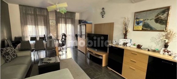 3 bedrooms Apartment in Voghera, Italy No. 354472 4