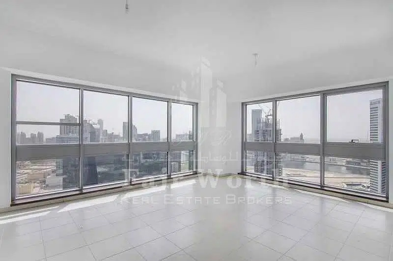 3 bedrooms Apartment in Business Bay, UAE No. 1007