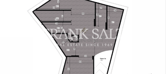 Apartamento T2 em Birzebbuga, Malta N.º 2826 2