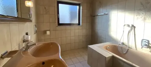 Casa de 3 divisões em Neu-Ulm, Germany N.º 134882 8