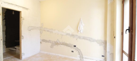 4غرفة شقة في Portici, Italy رقم 236875 24