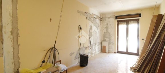 4غرفة شقة في Portici, Italy رقم 236875 8