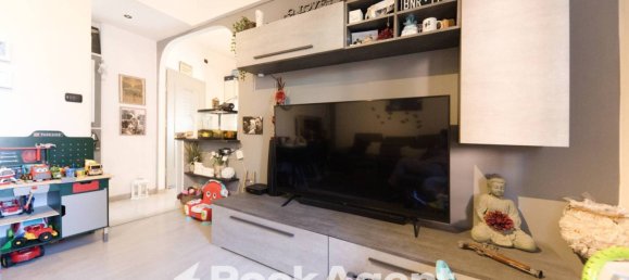 2 bedrooms Apartment in Genoa, Italy No. 264648 6