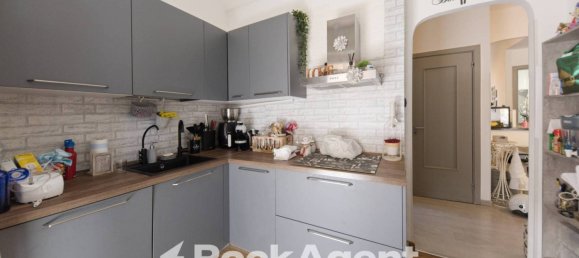 2 bedrooms Apartment in Genoa, Italy No. 264648 12