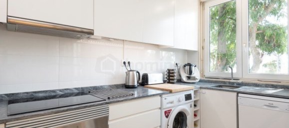 3 bedrooms Apartment in Lisbon, Portugal No. 134555 10