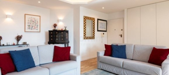 3 bedrooms Apartment in Lisbon, Portugal No. 134555 4