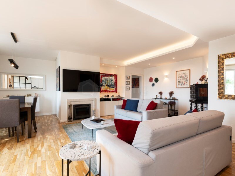 3 bedrooms Apartment in Lisbon, Portugal No. 134555