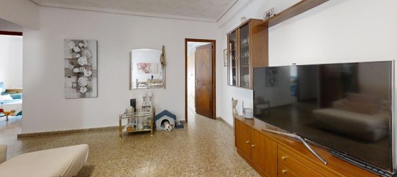 Apartamento de 4 dormitorios en L'Eliana, Spain No. 156422 3