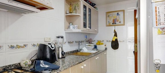 Apartamento de 4 dormitorios en L'Eliana, Spain No. 156422 11