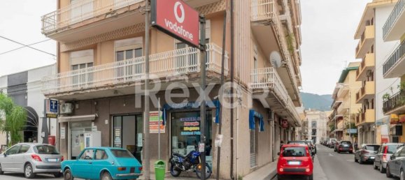 Квартира с 4 комнатами в Барчеллона Поццо ди Готто, Италия № 143731 29