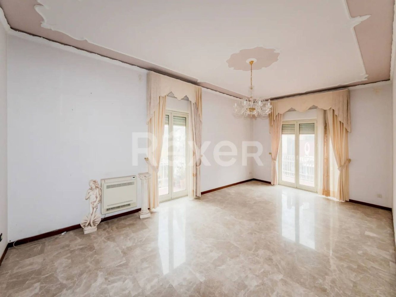 Квартира с 4 комнатами в Барчеллона Поццо ди Готто, Италия № 143731