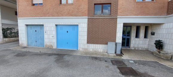 Квартира с 5 комнатами в Беневенто, Италия № 2037 12