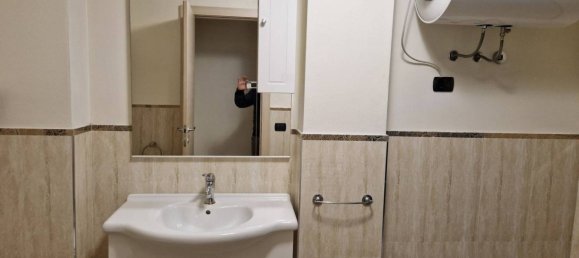 1 bedroom Apartment in Desenzano del Garda, Italy No. 276319 20