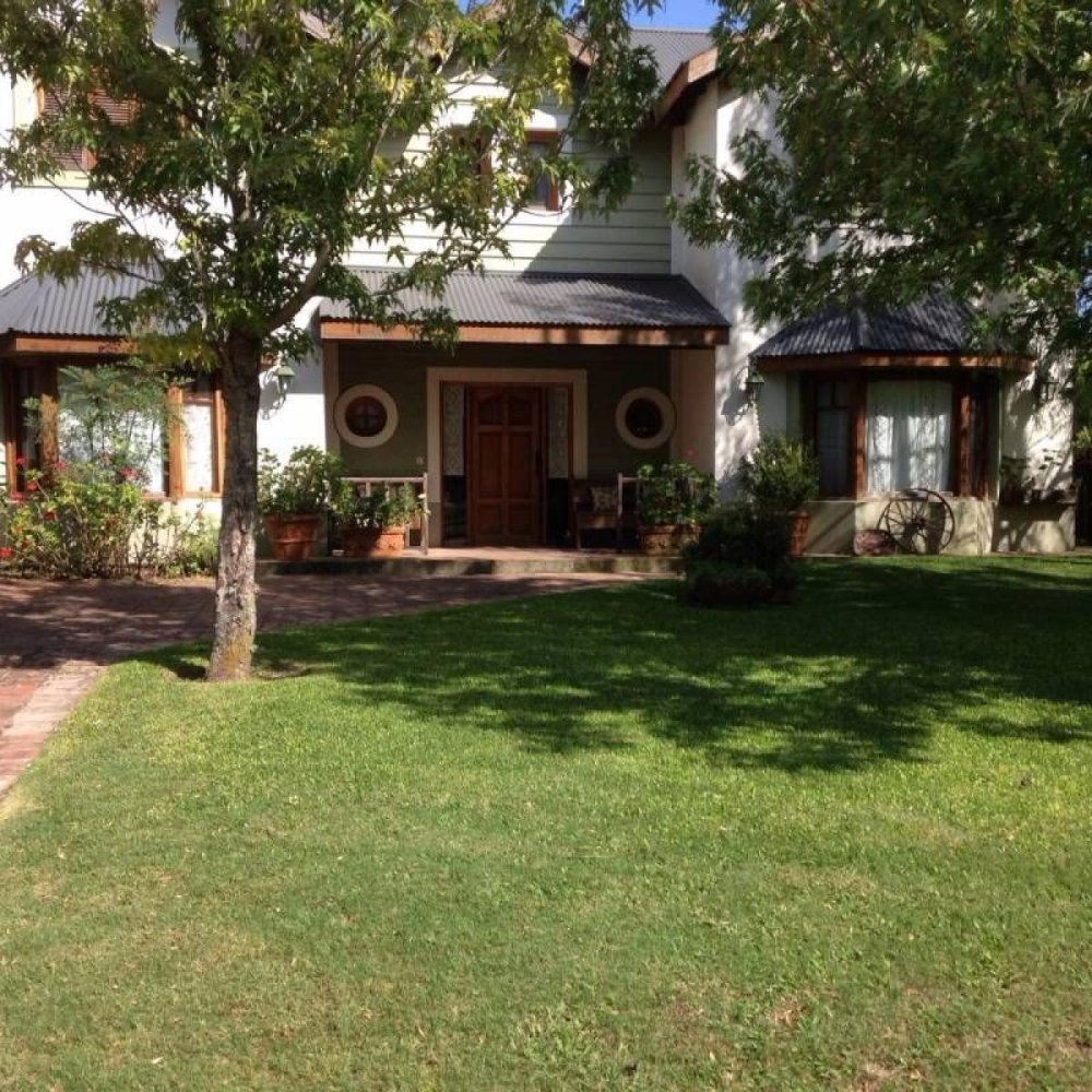 4 bedrooms House in Tigre, Argentina No. 62831