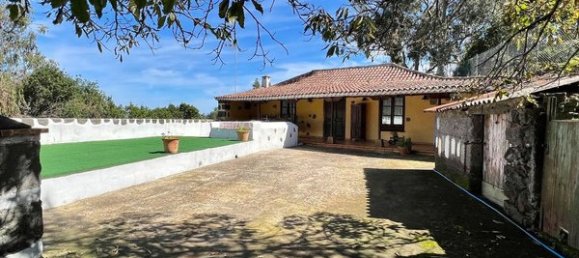 2 bedrooms House in Tenerife, Spain No. 63943 2