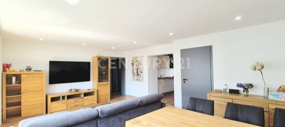 4 rooms Apartment in Altotting, Germany No. 276557 2