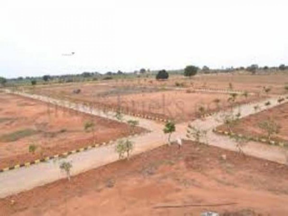  Land in Guntur, India No. 38122