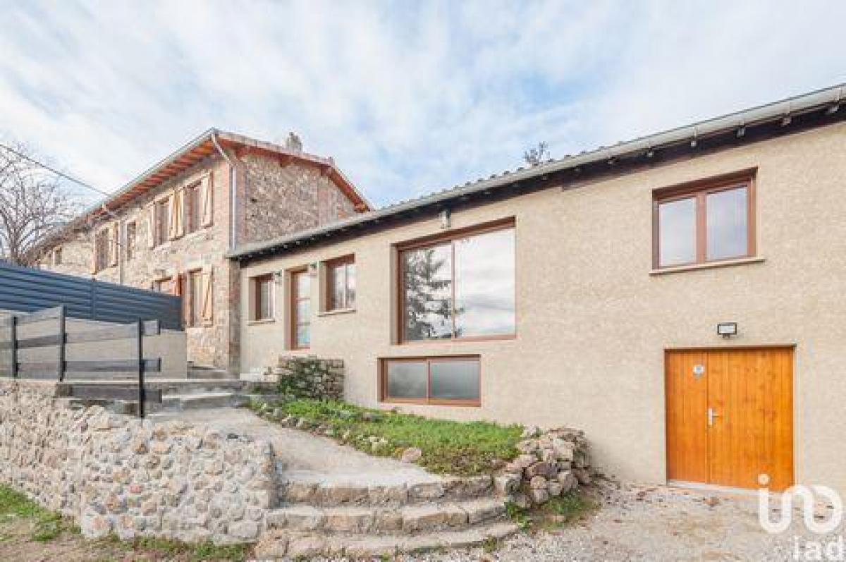 Apartamento com 2 quartos em condomínio em Maclas, France N.º 35464