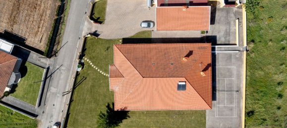 4 bedrooms House in Oliveira do Bairro, Portugal No. 43293 2