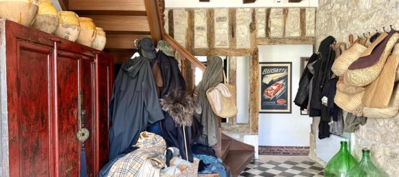 8 bedrooms Castles in Issigeac, France No. 339220 8