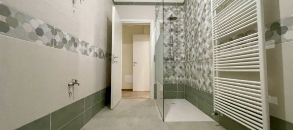 4 rooms Apartment in Castelvetro di Modena, Italy No. 83659 27