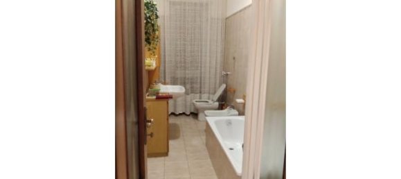 4-Zimmer Gebäude in Turin, Italy, Nr. 253750 6