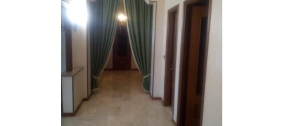 4-Zimmer Gebäude in Turin, Italy, Nr. 253750 2