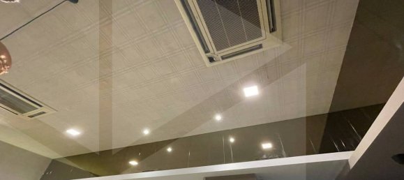 Коммерческая недвижимость с 1 комнатой в Бари, Италия № 18771 6