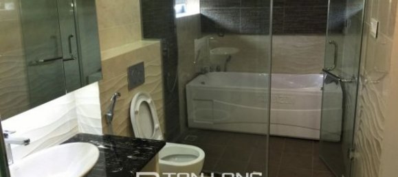 3 bedrooms Apartment in Hai Ba Trung, Vietnam No. 2271 11