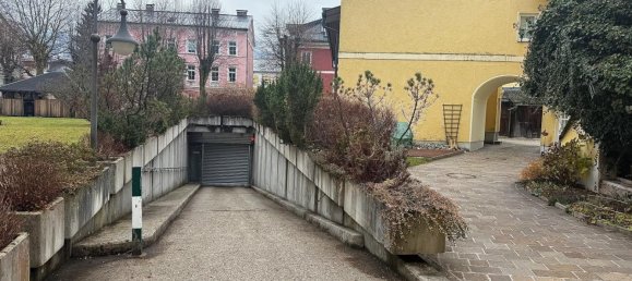  Garage in Bad Ischl, Austria No. 135153 3