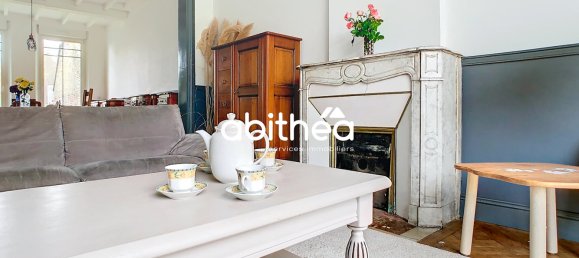 Здание с 6 спальнями в Аррас, Франция № 79226 13