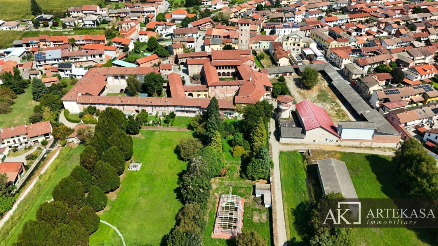 4 bedrooms Villa in San Nazzaro Sesia, Italy No. 376213