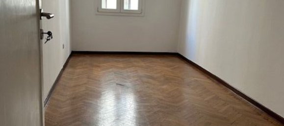 5 rooms Apartment in Treviso, Italy No. 180641 14
