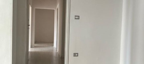 5 rooms Apartment in Treviso, Italy No. 180641 5