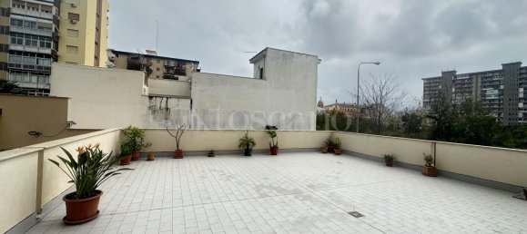 Квартира с 4 комнатами в Палермо, Италия № 45919 16