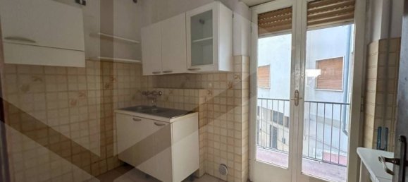 Apartamento de 4 divisões em Avezzano, Italy N.º 19178 18