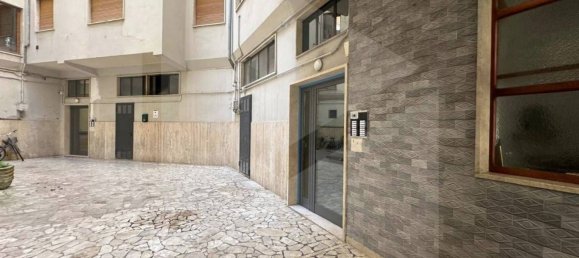 Apartamento de 4 divisões em Avezzano, Italy N.º 19178 22