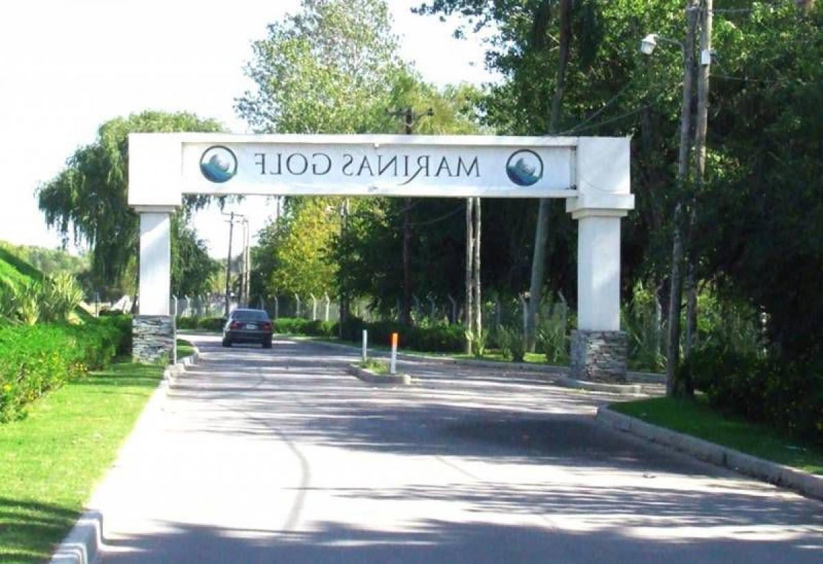 3 bedrooms Apartment in Tigre, Argentina No. 57360