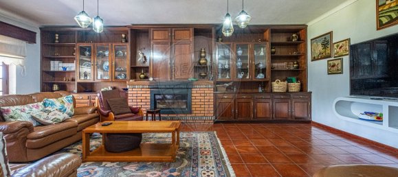 4 bedrooms House in Oliveira do Conde, Portugal No. 167146 16