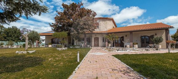 4 bedrooms House in Oliveira do Conde, Portugal No. 167146 9