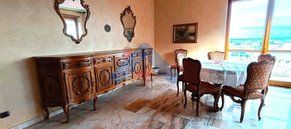 2 Schlafzimmer Penthouse in Moncalieri, Italy, Nr. 50749 9