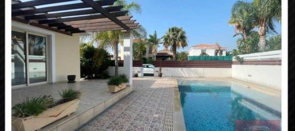 3 bedrooms Villa in Pervolia, Cyprus No. 20117 4