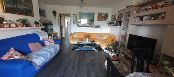 3 rooms Apartment in La Spezia, Italy No. 157439 8