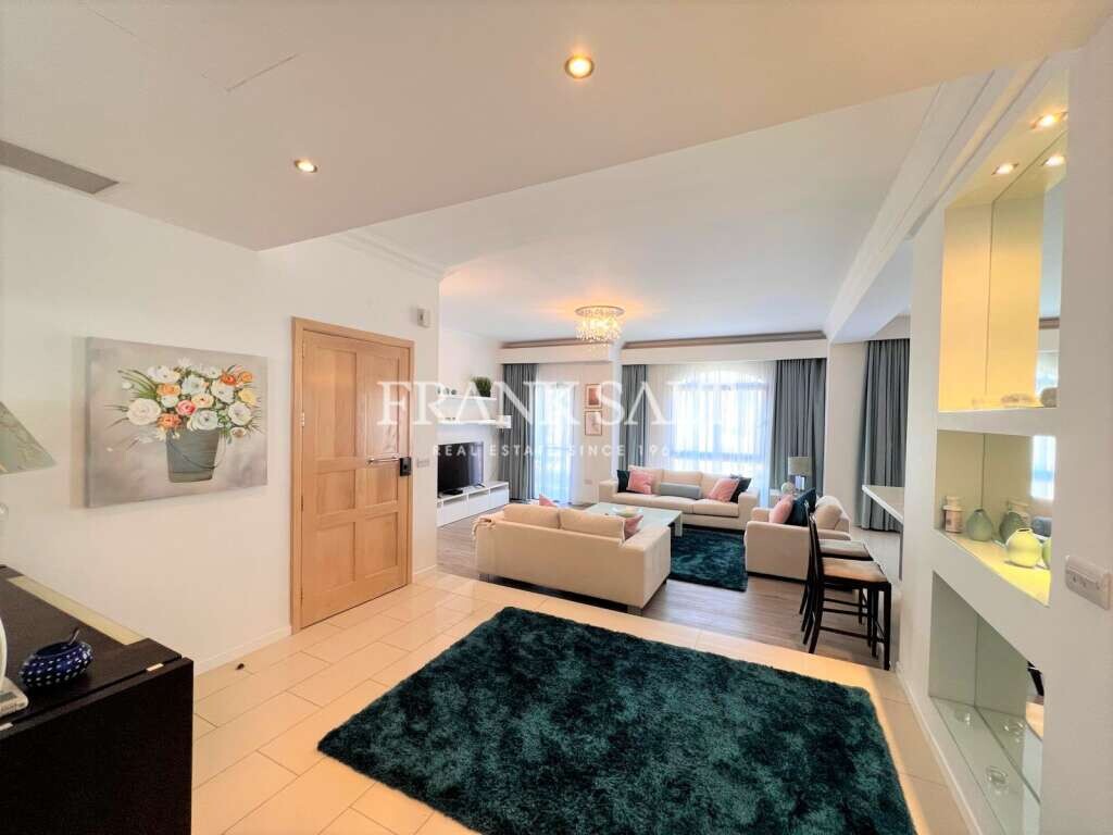 2 bedrooms Apartment in Saint Julian's, Malta No. 3286