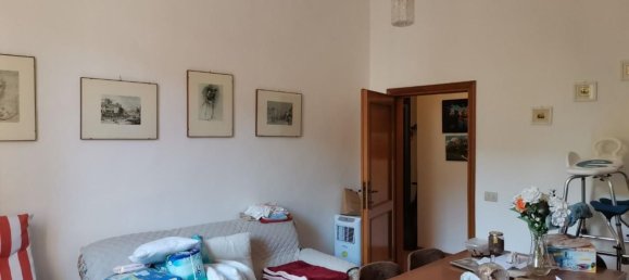 4 rooms Apartment in Poggibonsi, Italy No. 191461 3