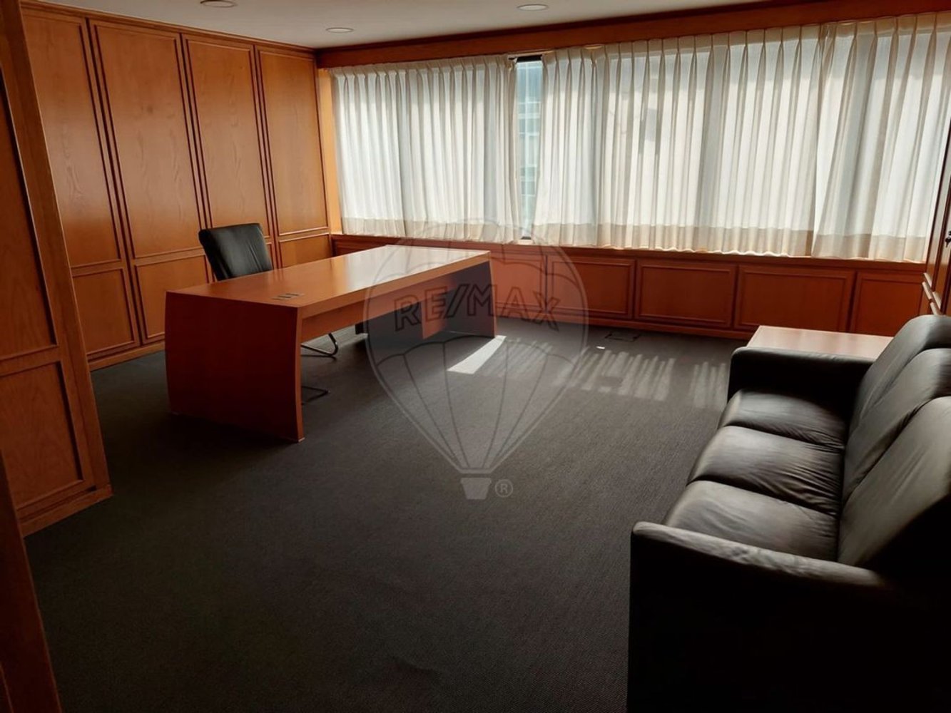  مكتب في Lisbon, Portugal 268متر مربع رقم 181327