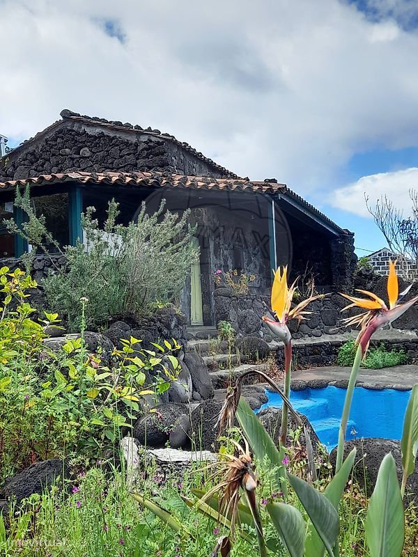 1 bedroom House in Sao Roque do Pico, Portugal No. 33816