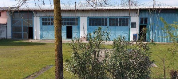 300m² Warehouse in Nerviano, Italy No. 379200 2