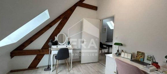 Apartamento de 7 dormitorios en Calais, France No. 56444 2